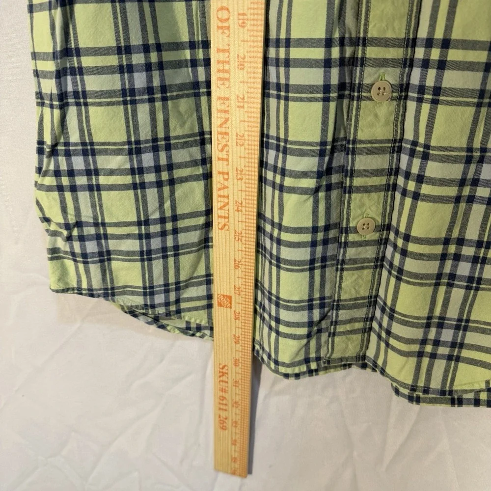 vintage abercrombie and fitch Short Sleeve Button Up Plaid Green Shirt‎ FITTED L